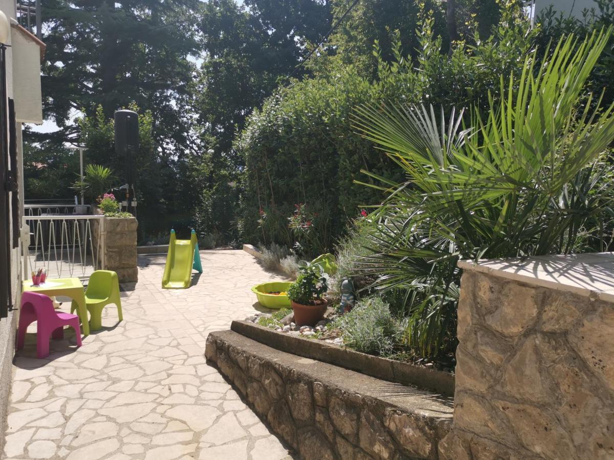 Sunshine Crikvenica Apartment Exterior photo